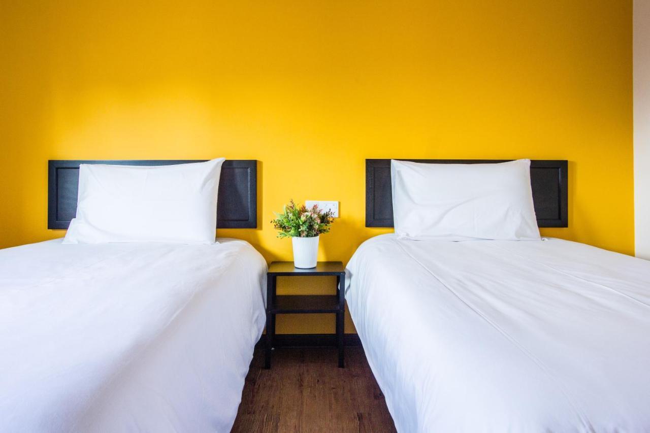 Explore 5Br Gardenhouse Retreats Butterworth Luaran gambar