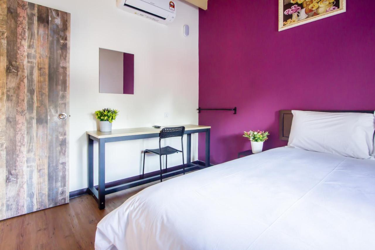 Explore 5Br Gardenhouse Retreats Butterworth Luaran gambar